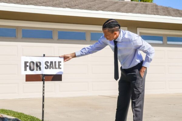 real estate agent