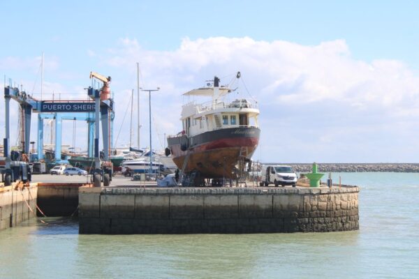 boat repair shop