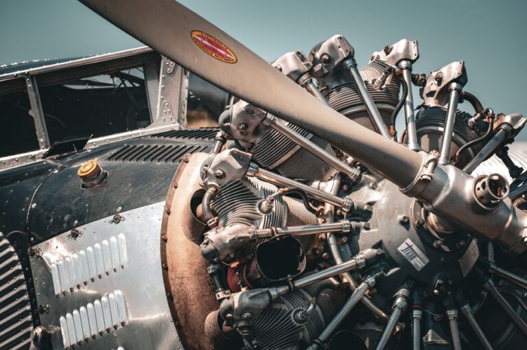 La importancia de un proveedor de piezas aeronáuticas en la industria moderna