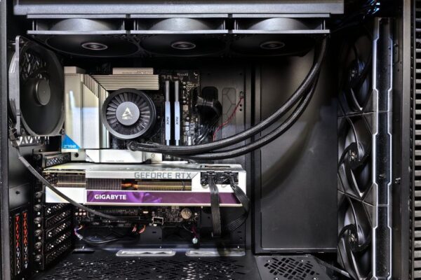 gaming PC builder