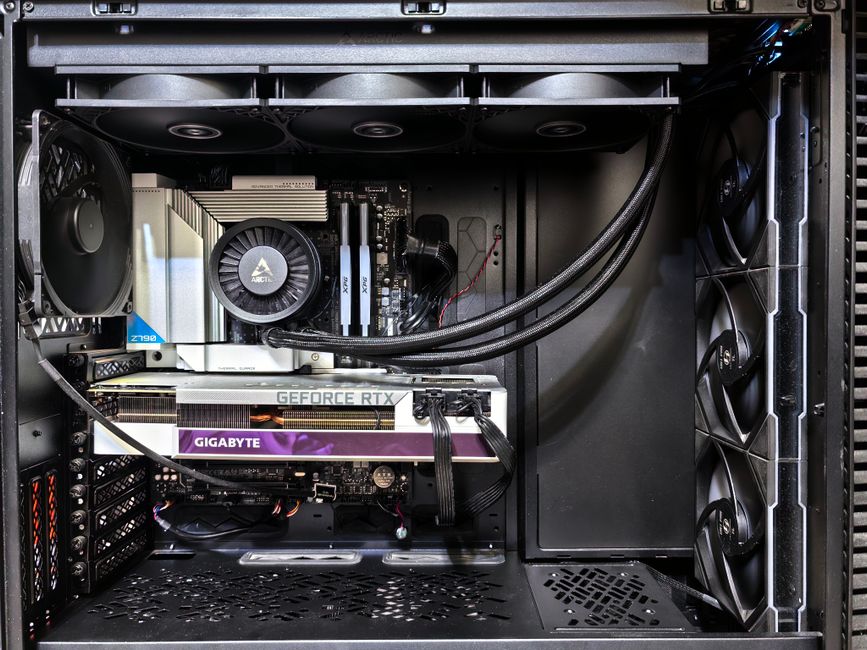 gaming PC builder